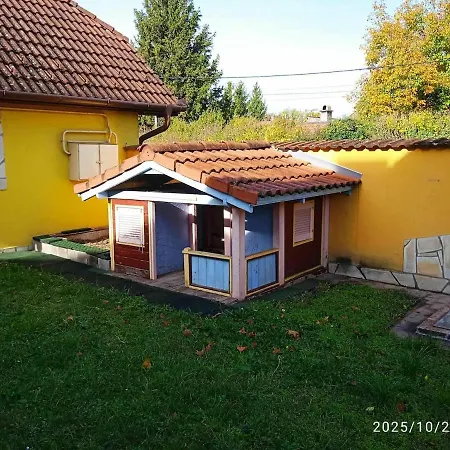 Vizhaz Apartment
