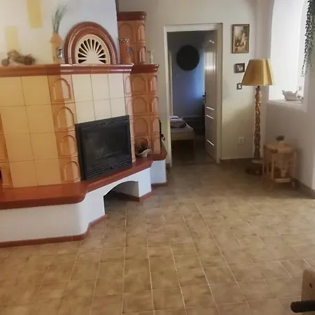 Vizhaz 鲍洛通费尼韦什